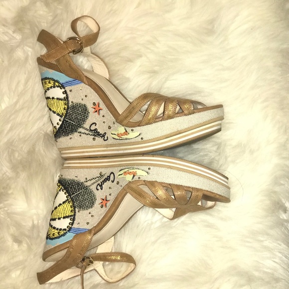 Coach Wedges - Picture 2 of 4